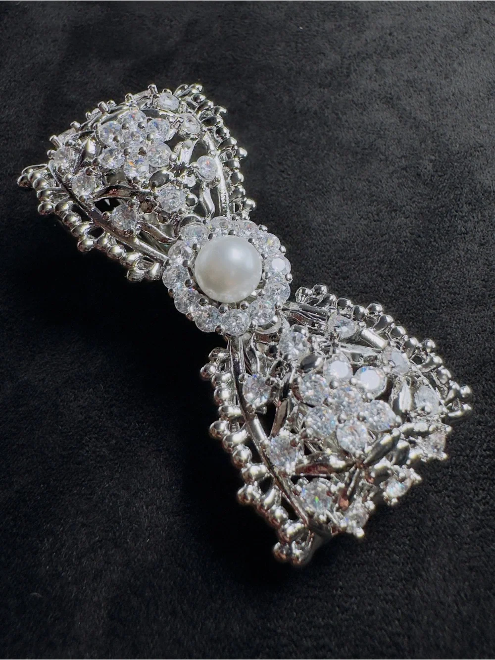 N/A elegant silver